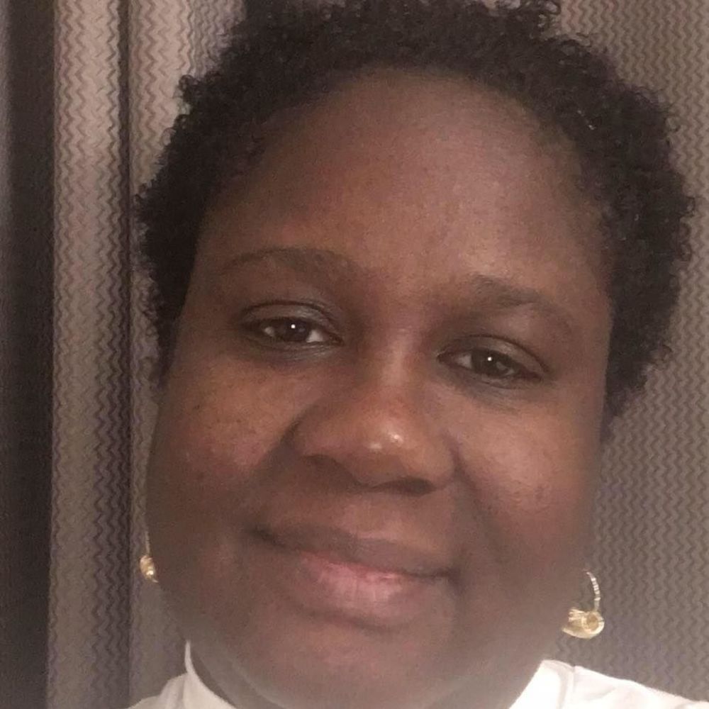 Meet your Posher, Pamela